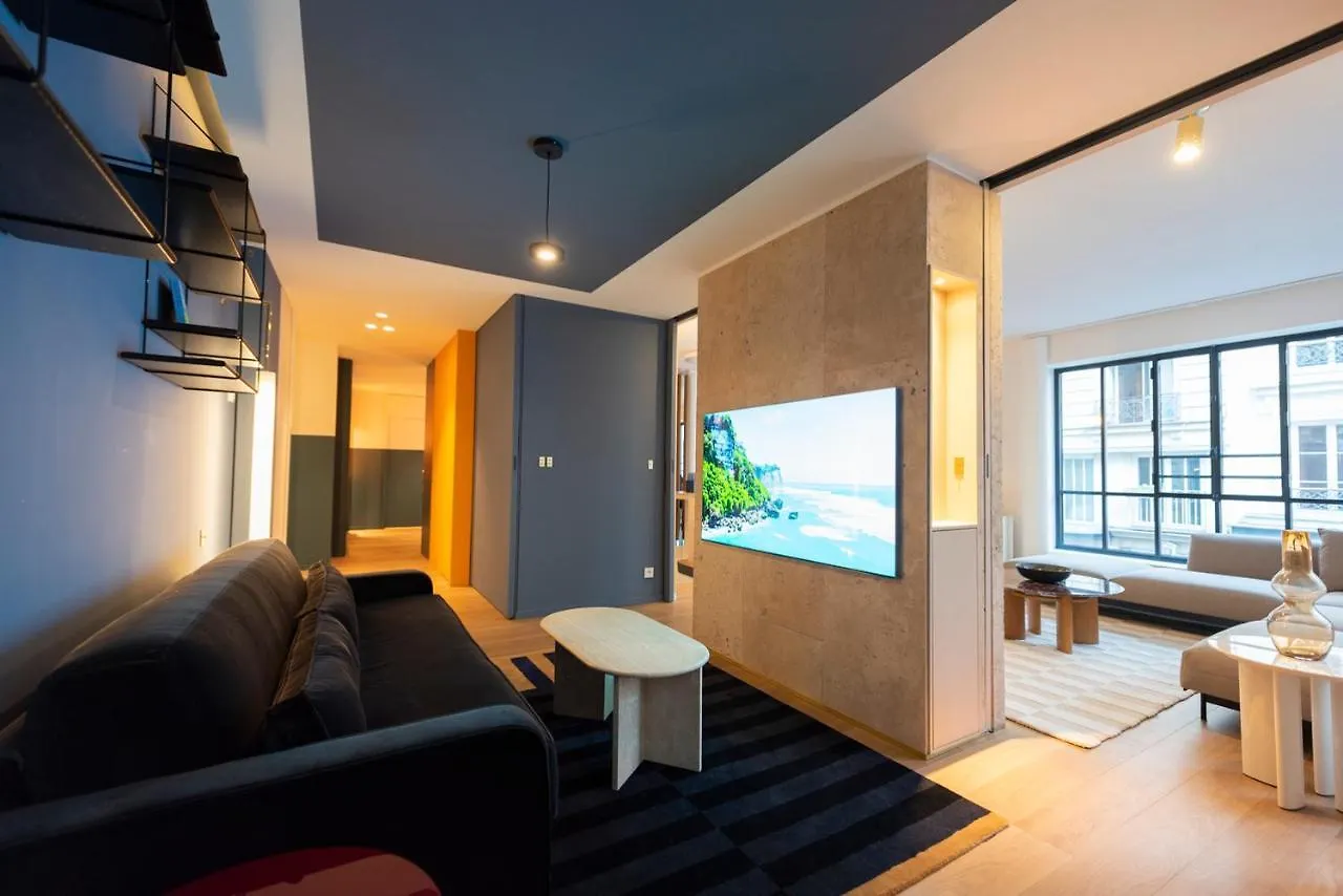 La Grande Ecurie Apartment Paris