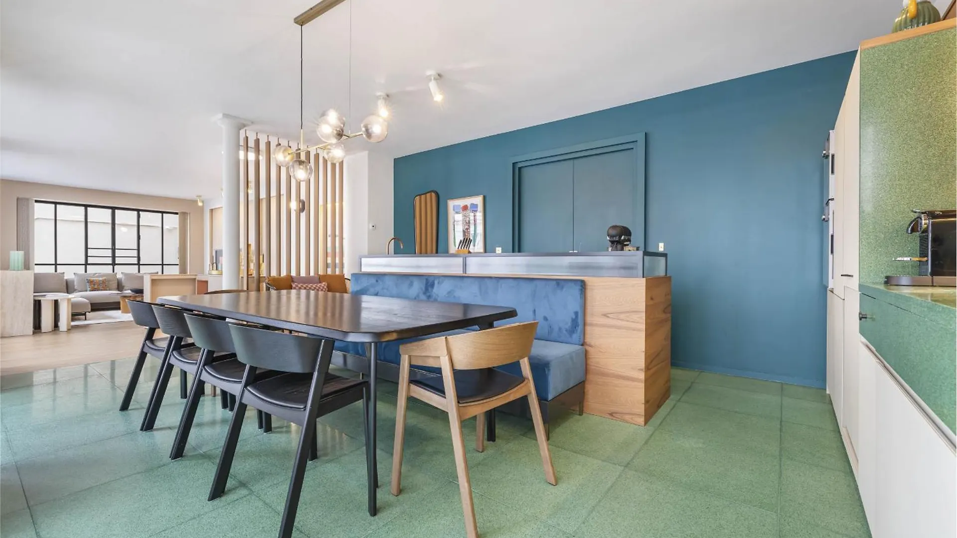 La Grande Ecurie Apartment Paris